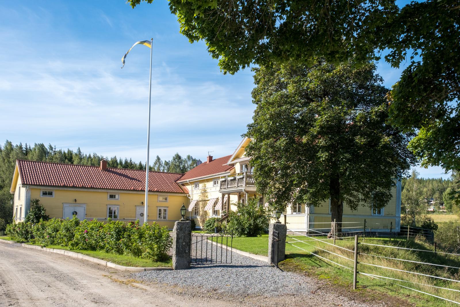 Infart mot bostadshuset