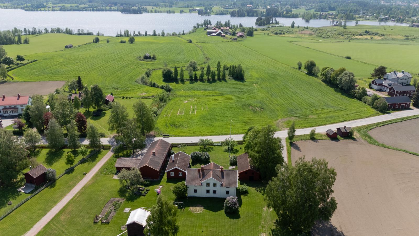 Flygfoto mot Södra Dellen