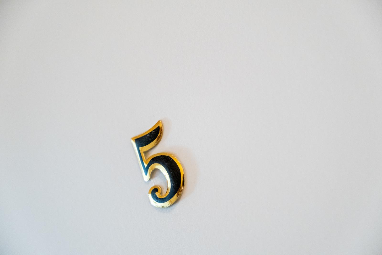 Detalj