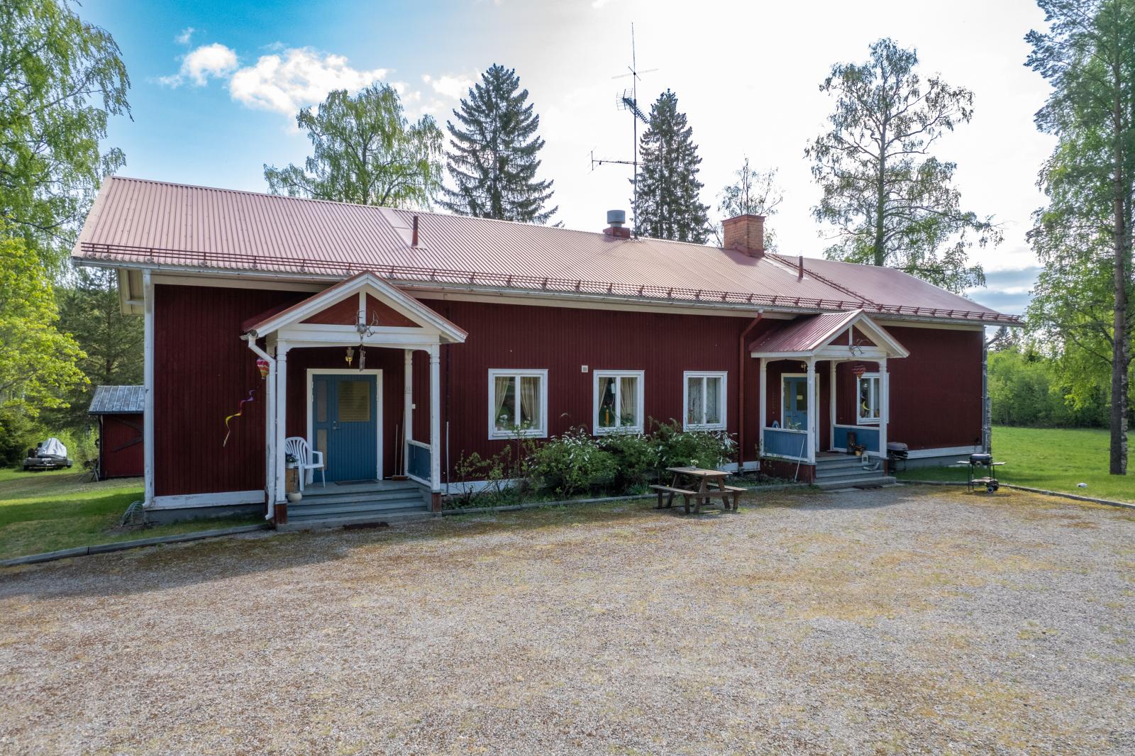 Hus 2