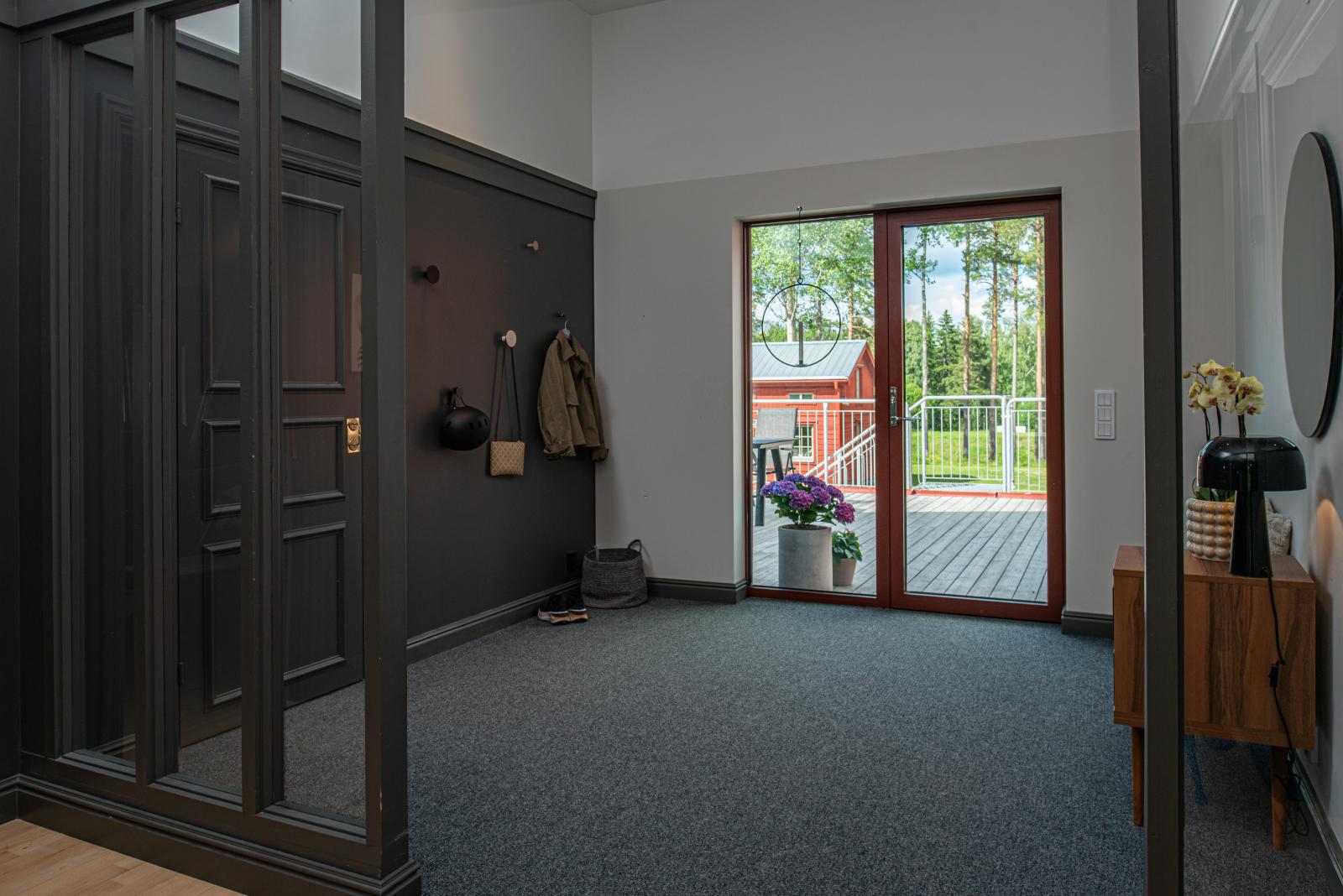Hall 