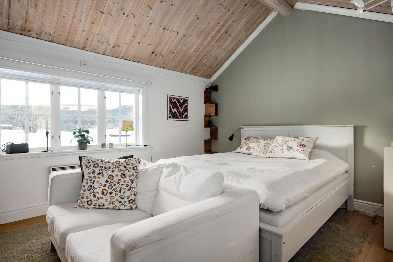 Gästhus - sovrum med flera bäddar