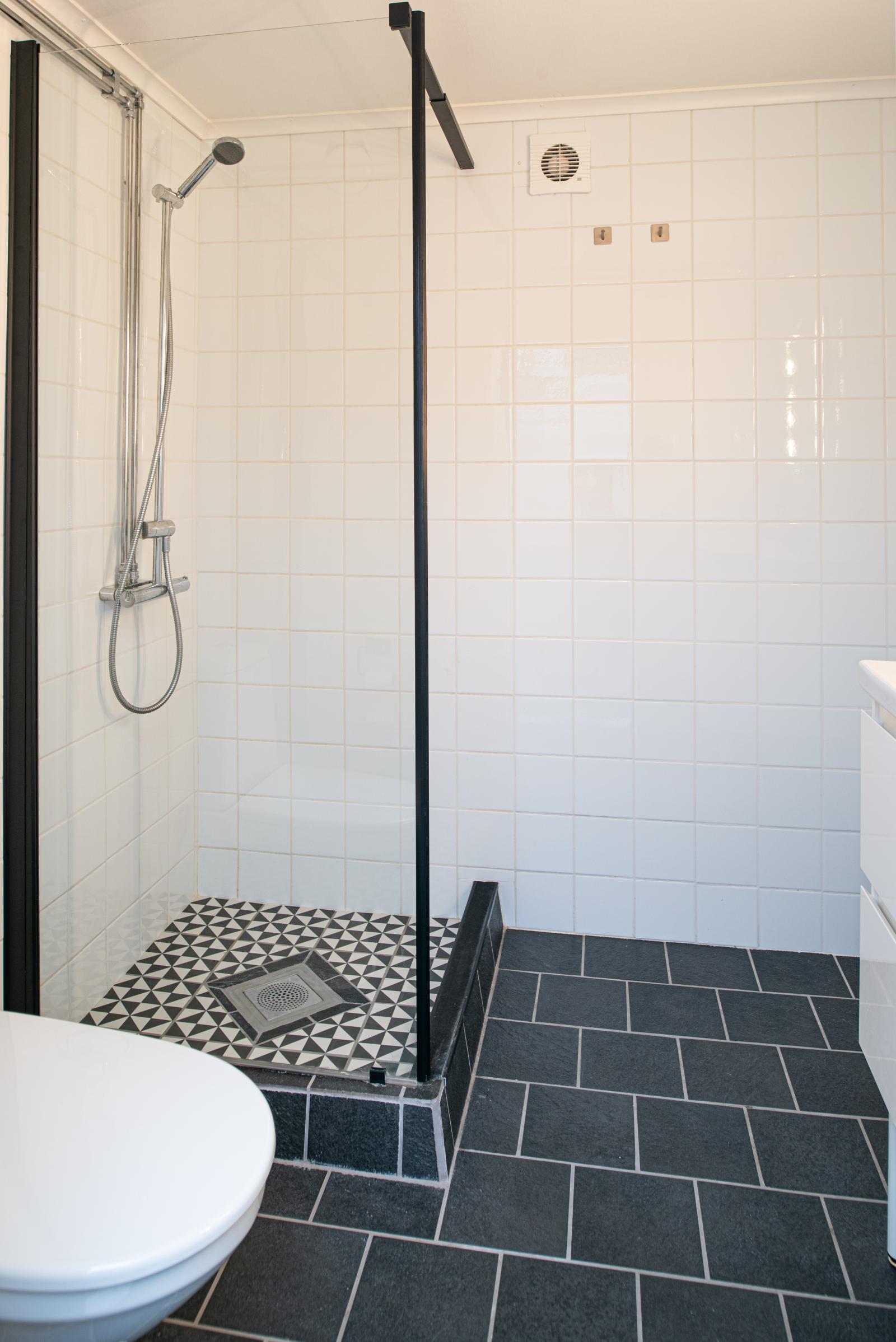 Badrum källarplanet