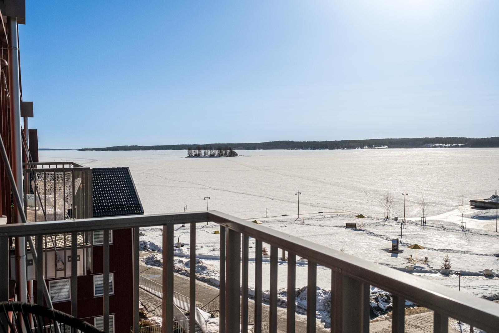 Välkommen till en magisk utsikt från balkongen