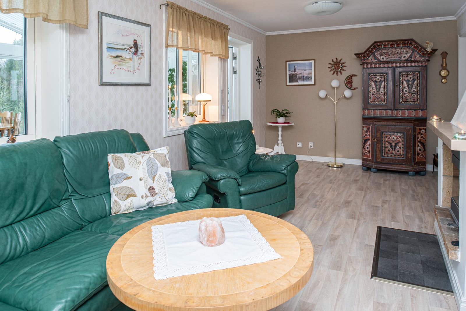 Allrum - utgång till inglasat rum