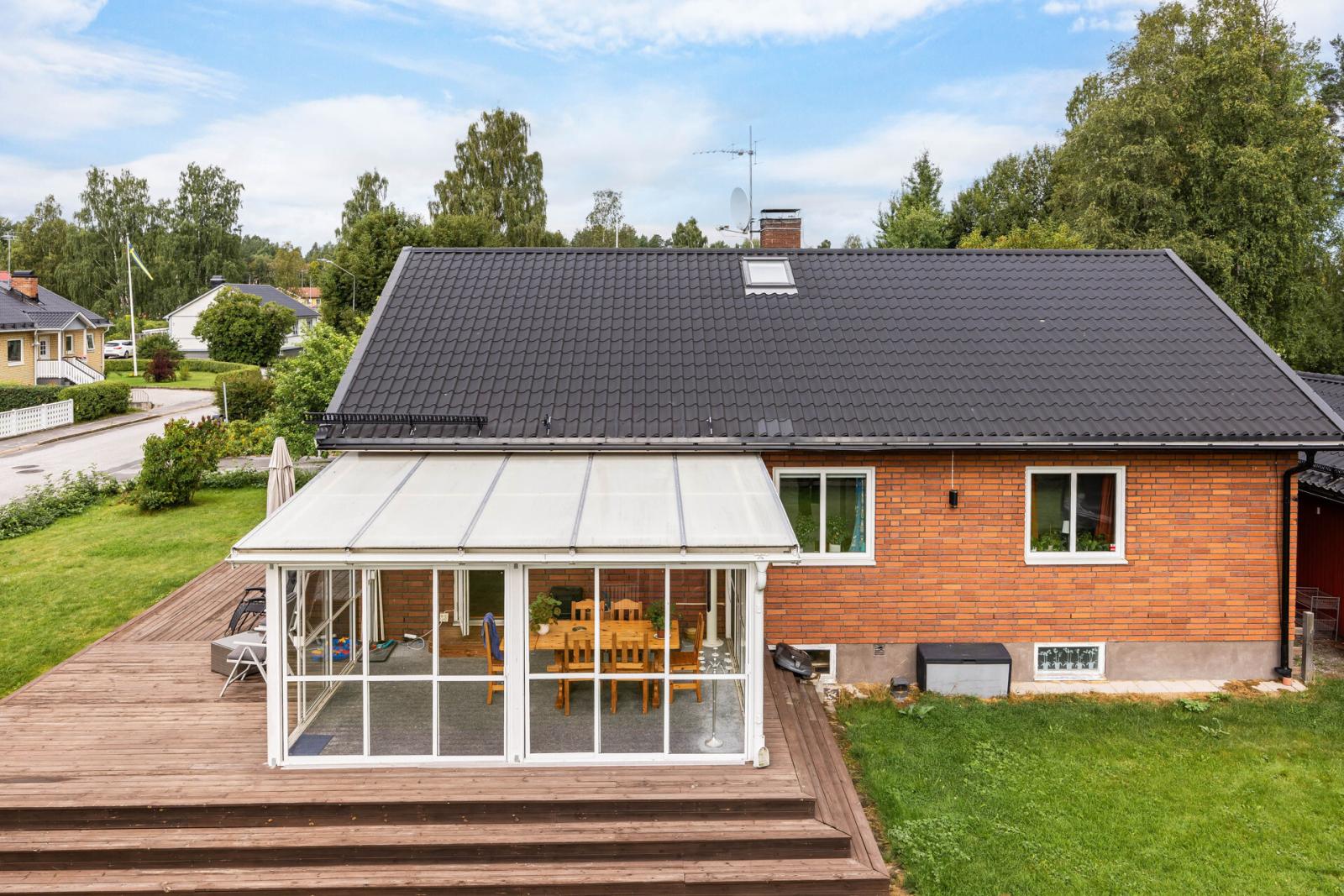 Hemtrevlig villa på familjevänlig gata