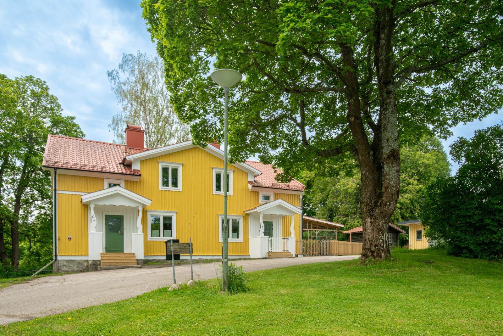 Uthyrningslägenhet i den vänstra dörren  9A