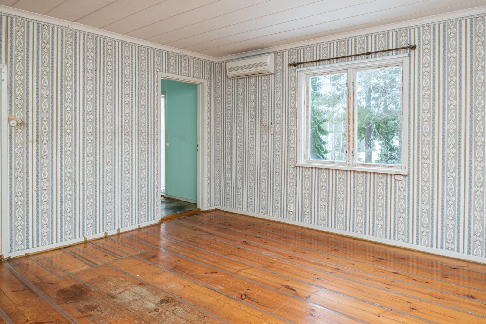 Vardagsrum med kakelugn