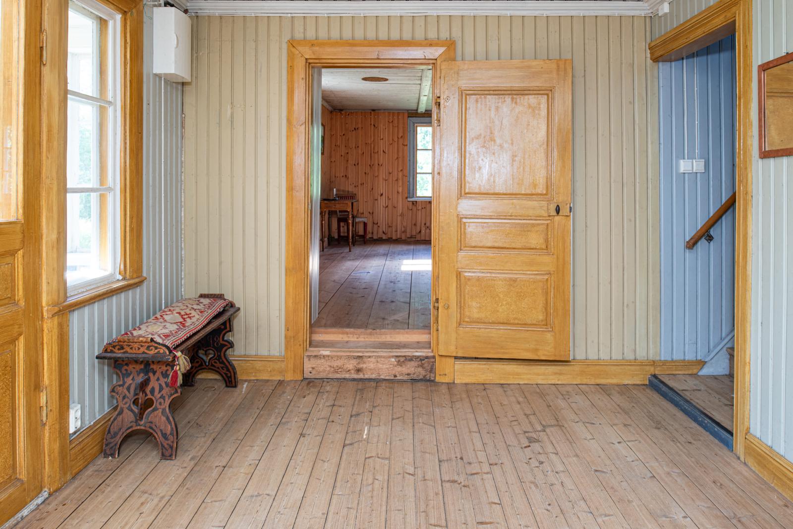 Hall