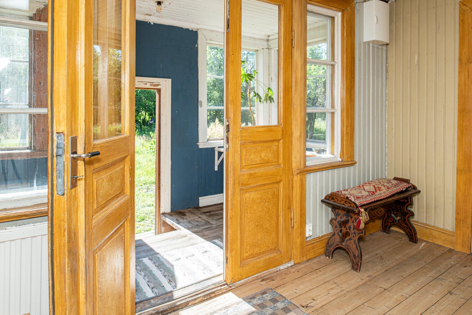 Hall