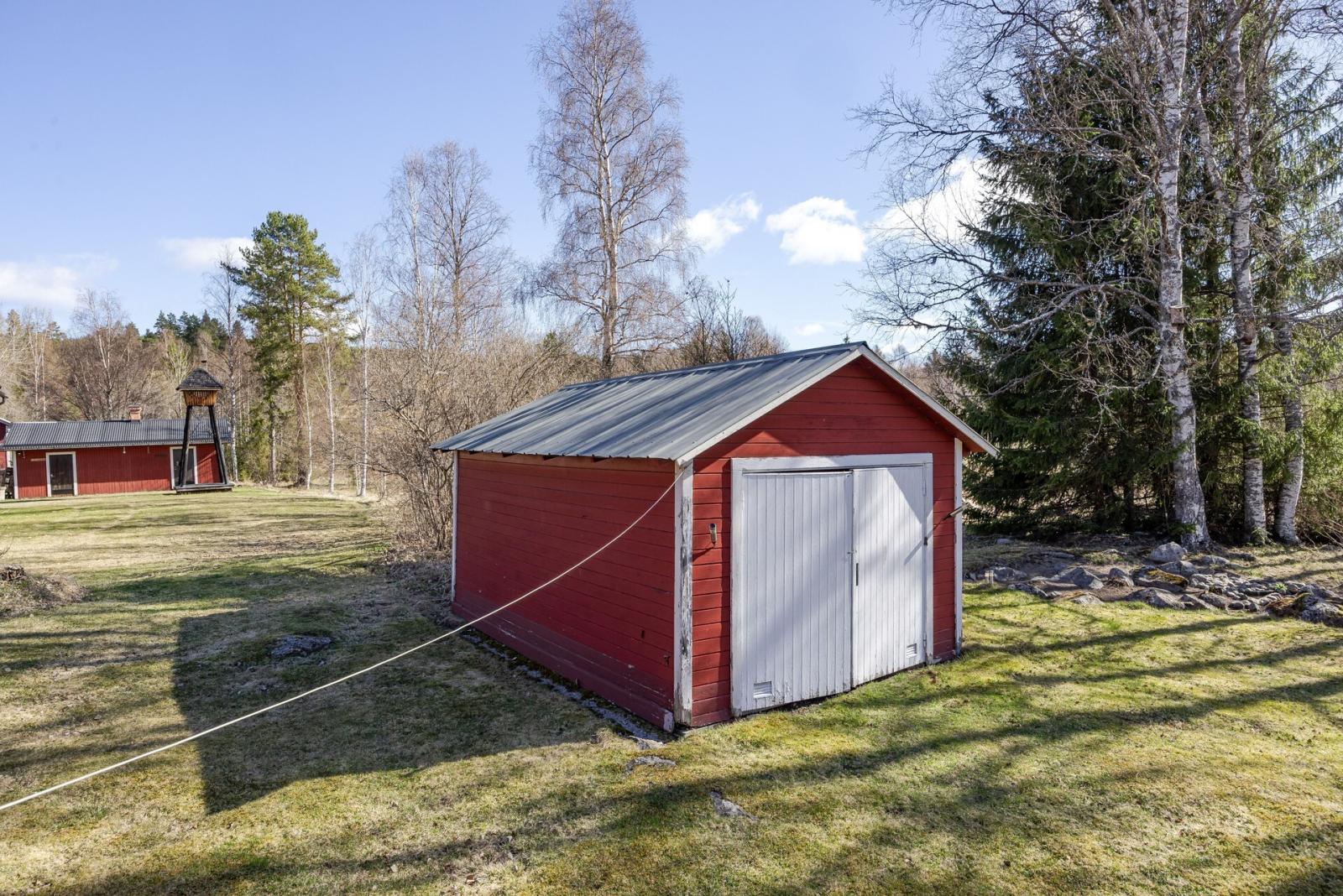 Garage/förråd