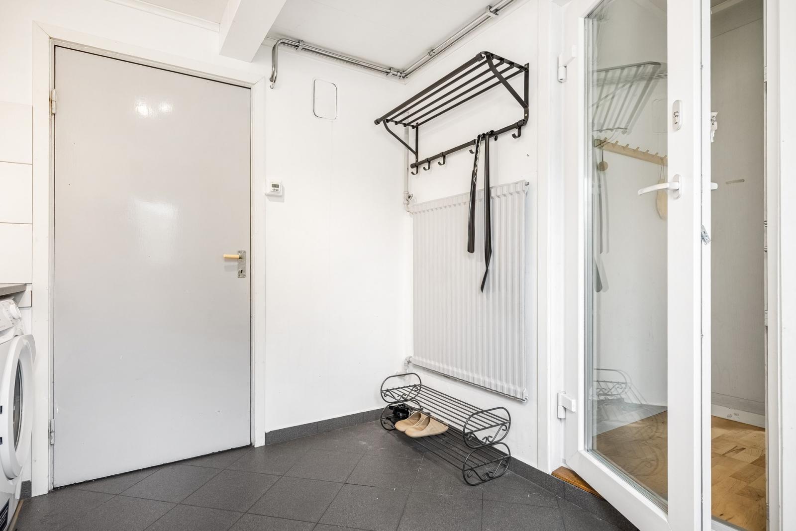  Grovingång /Tvättstuga