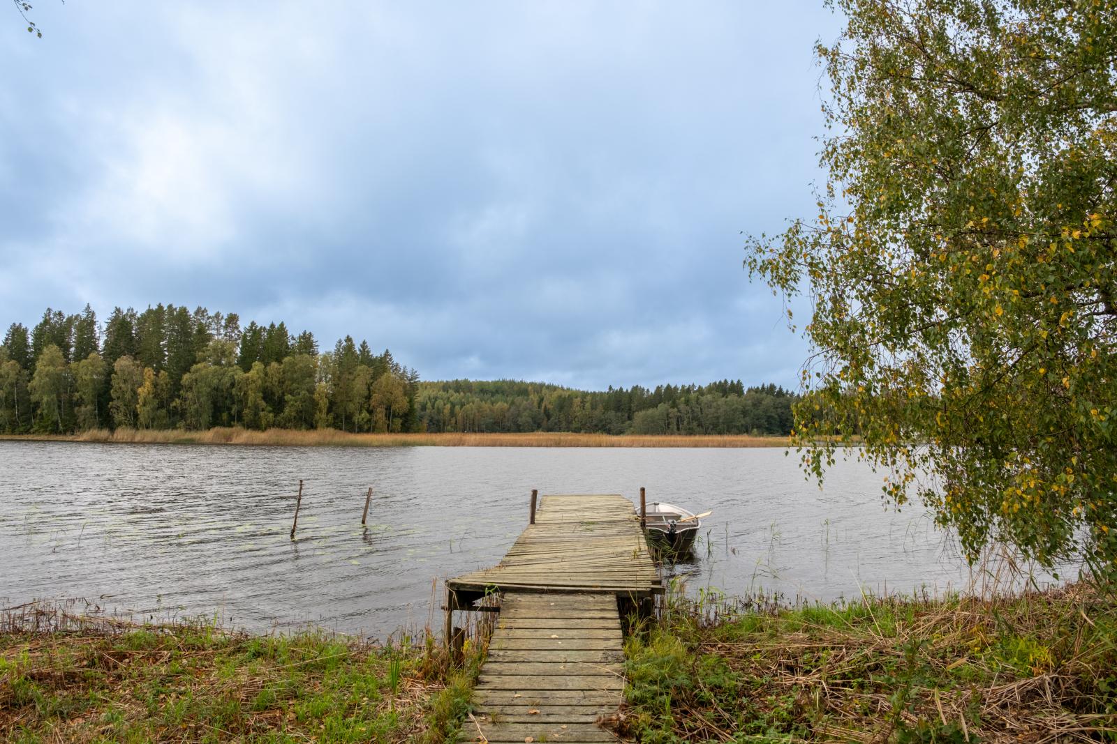 Vid badbryggan