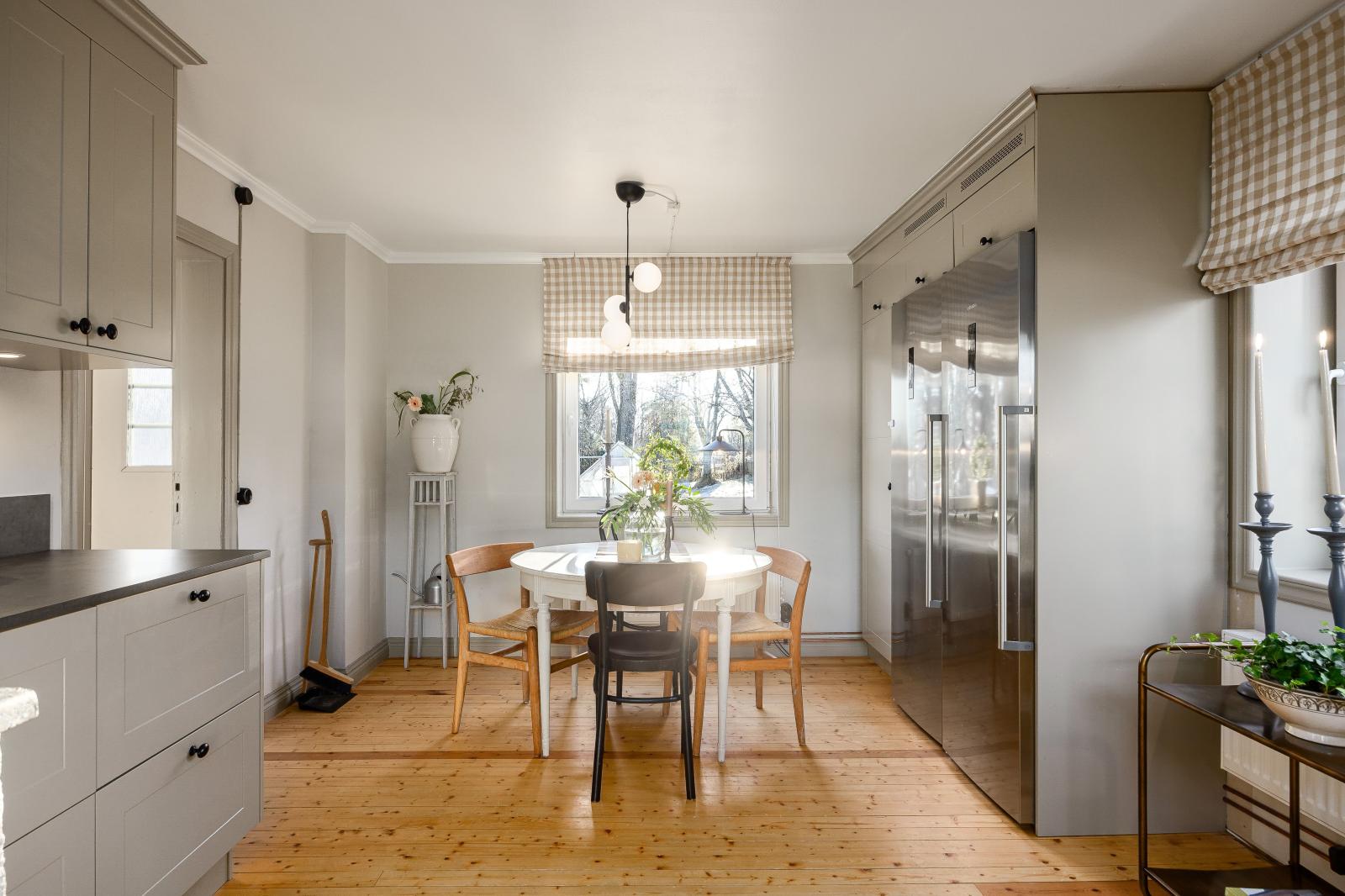 Kök med fina ljusinsläpp