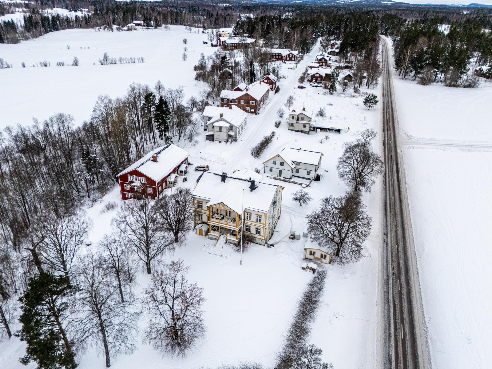 Flygfoto - varmt välkommen!