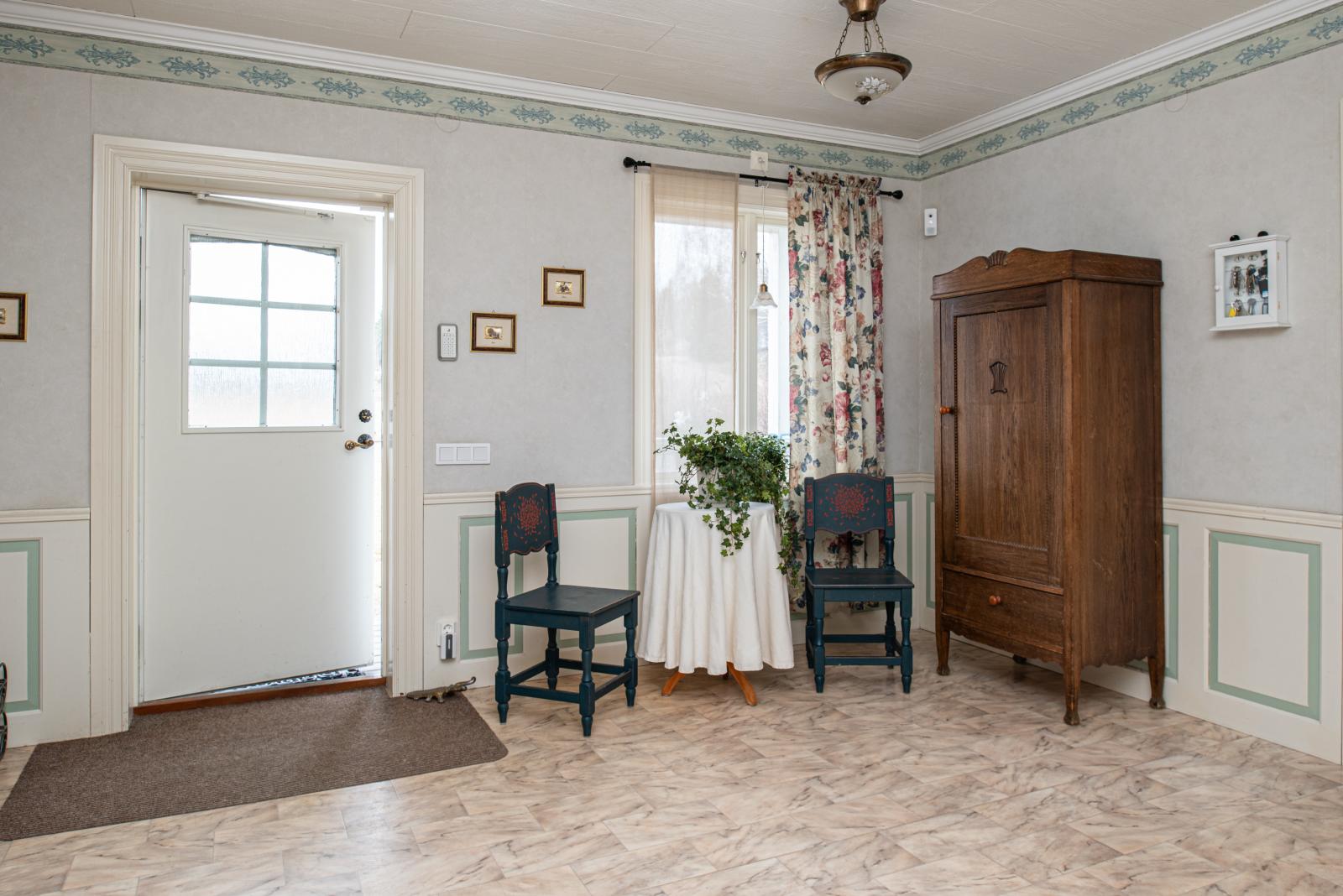 Hall