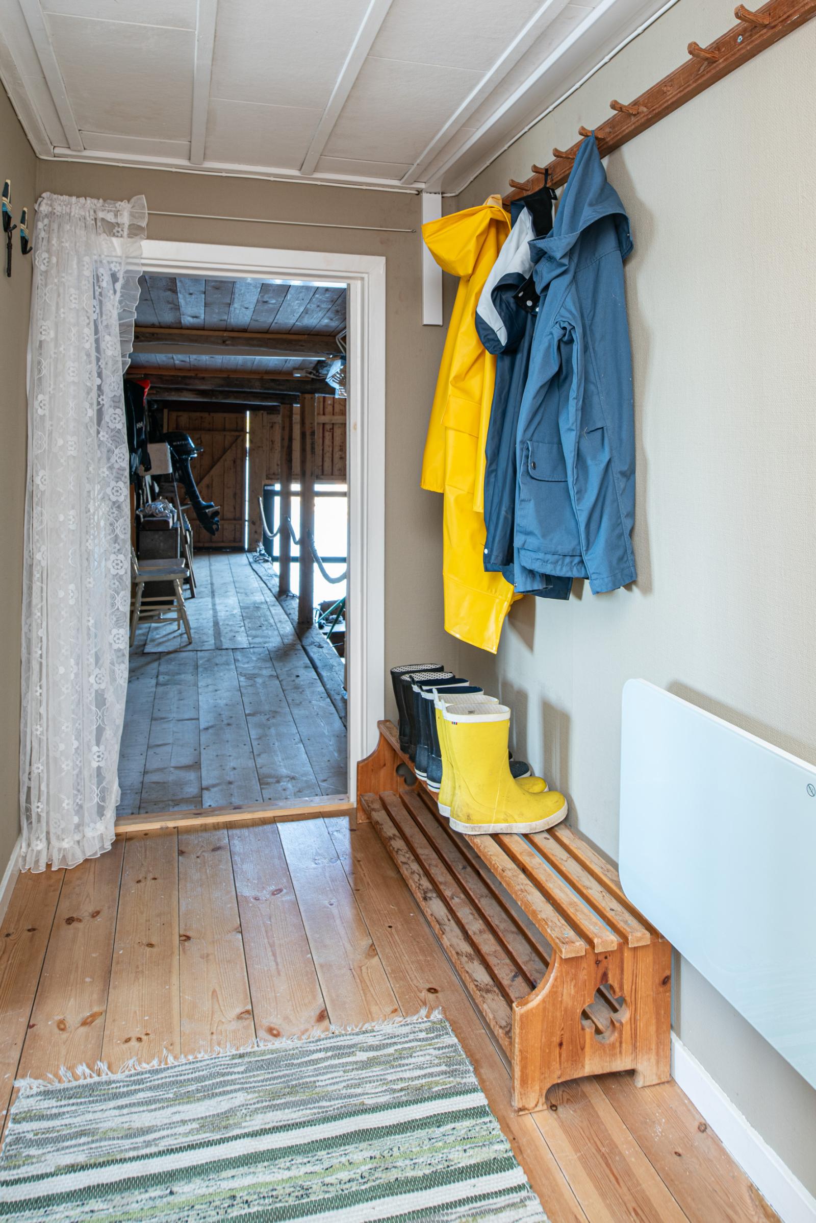 Hall mot båtlänningen