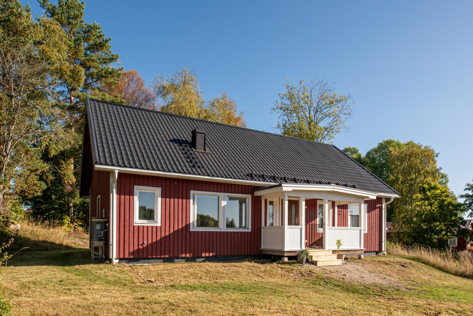 Rymlig villa nära stan