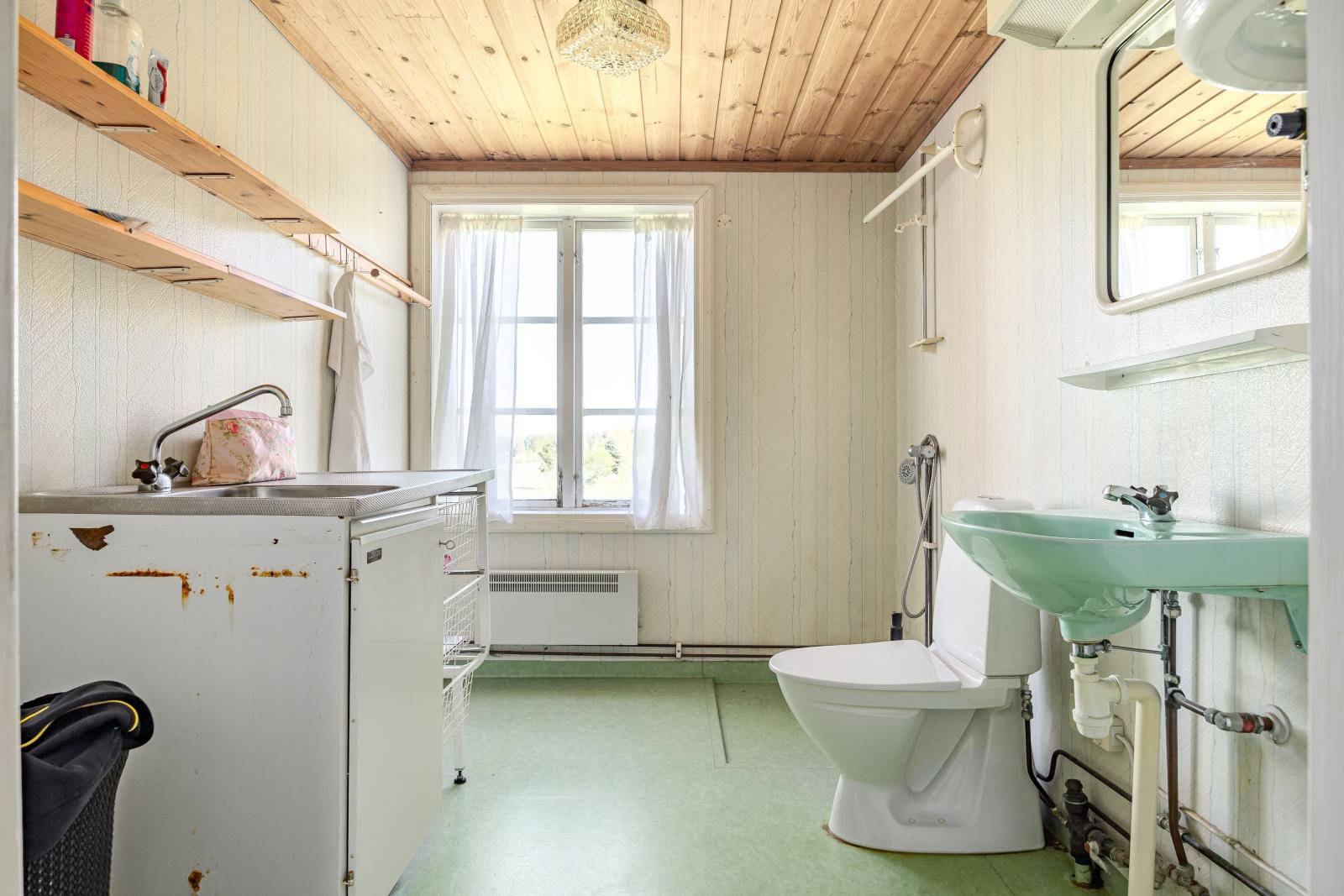 Badrum/tvättstuga