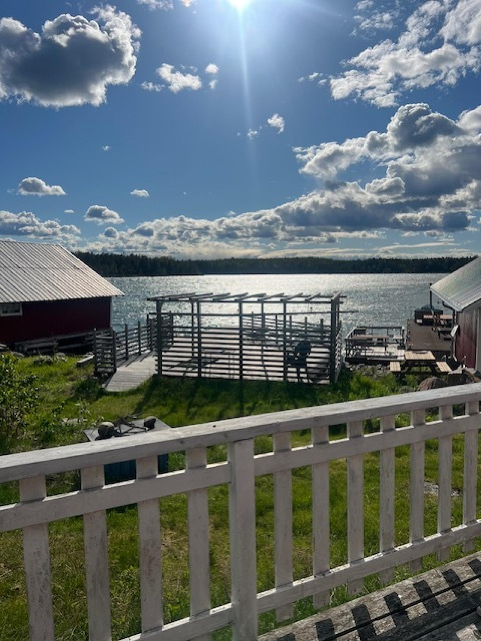 Utsikten över egna bryggan