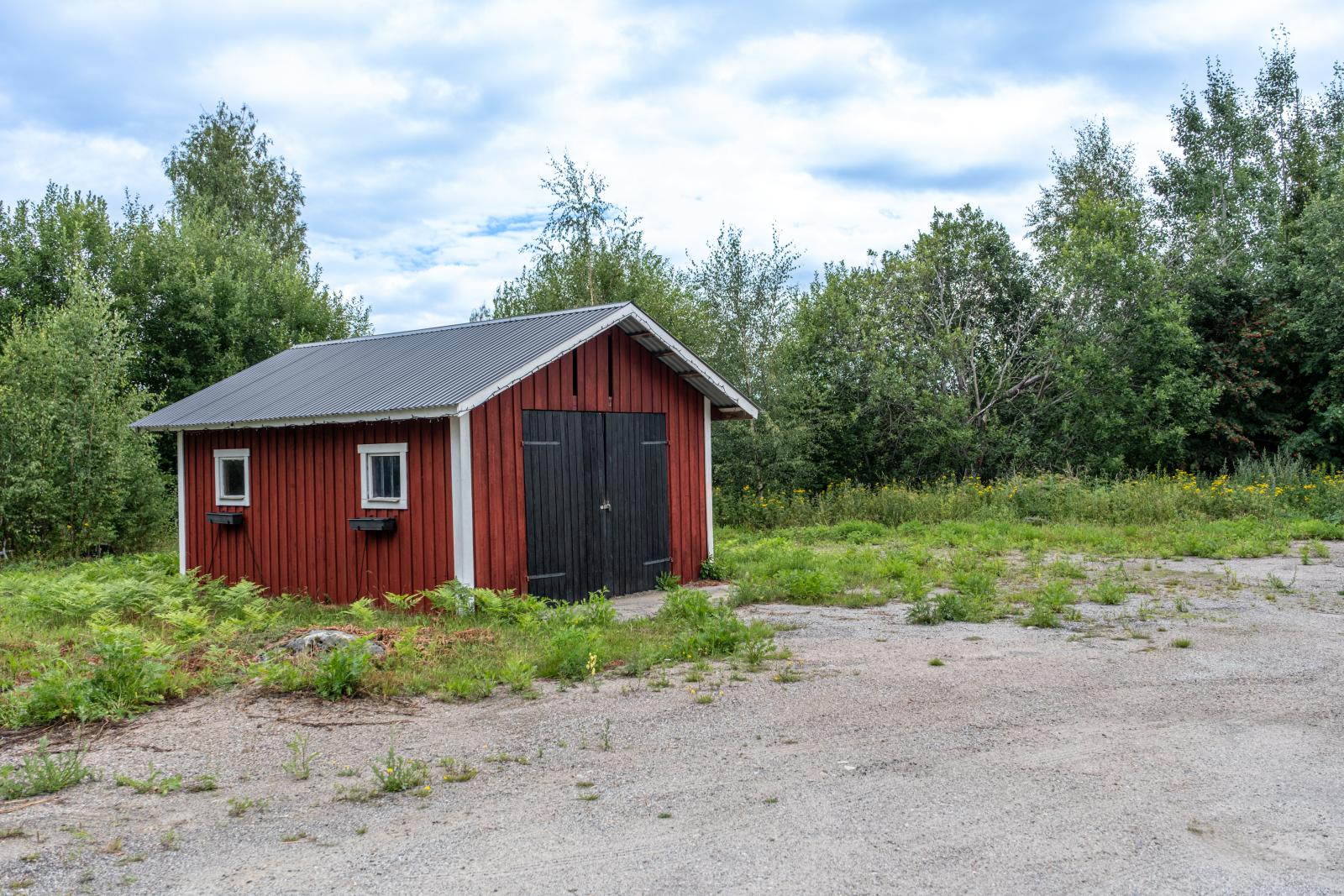 Garage/förråd