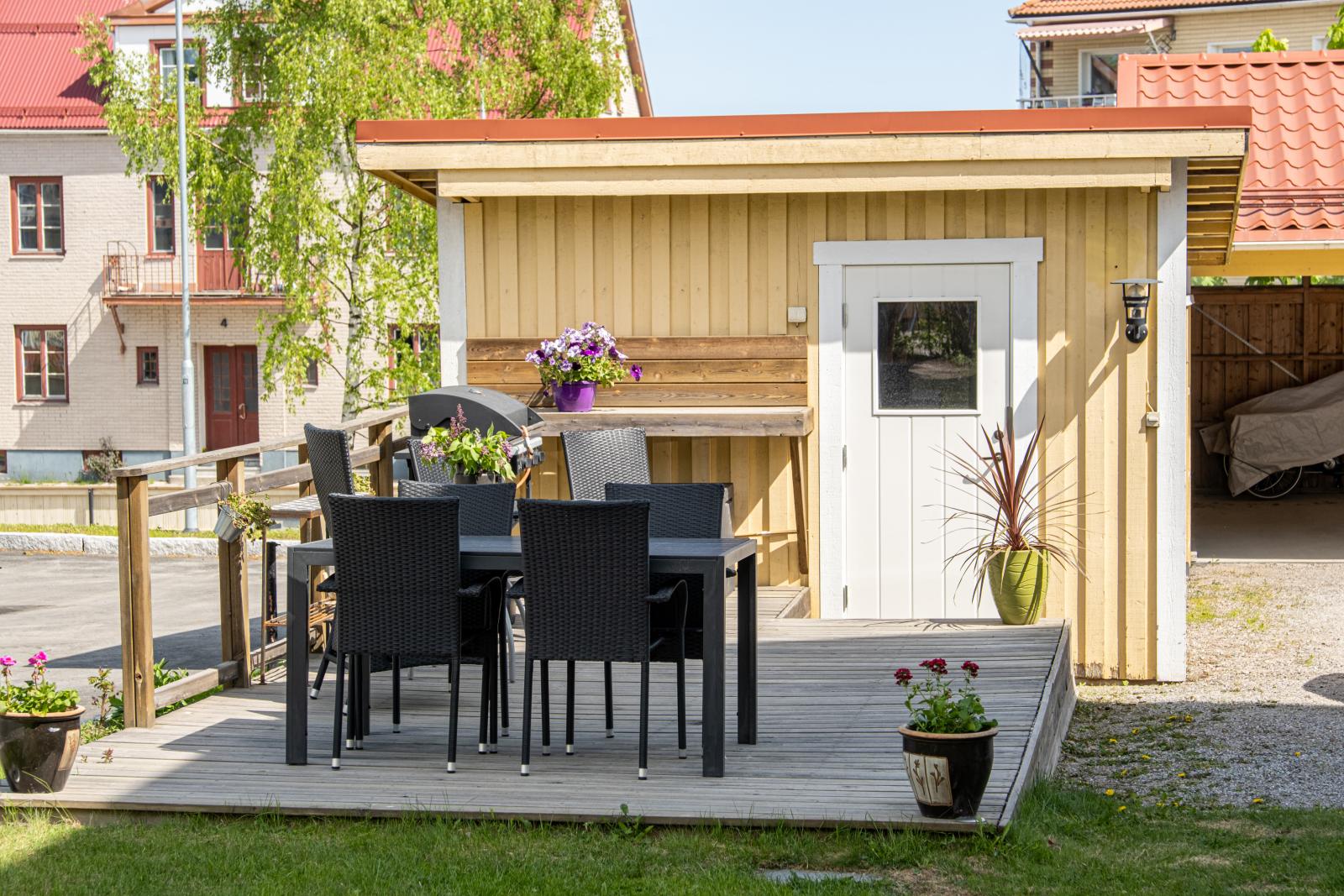 Uteplats i trädgården