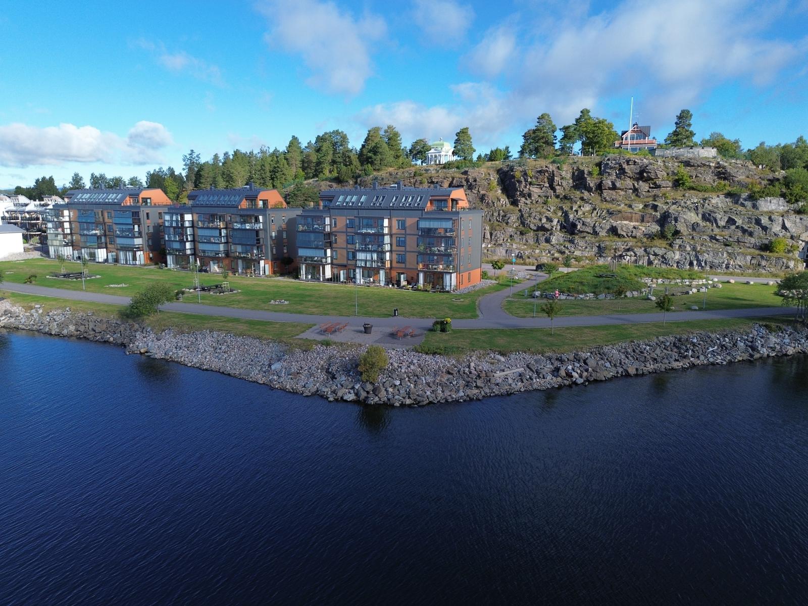 Kastellvägen 14 granne med havet