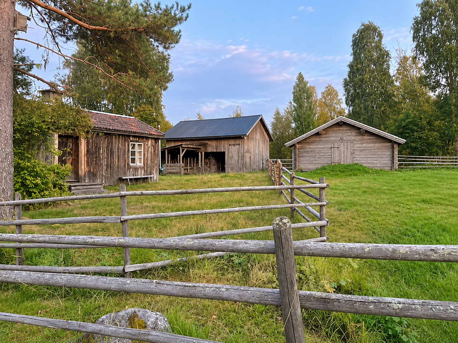 Några av de övriga 5 fastigheterna på vallen